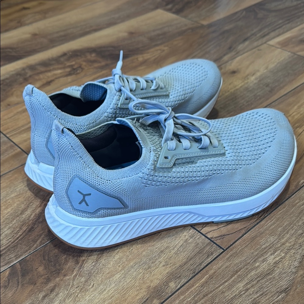 Flux Adapt Runners